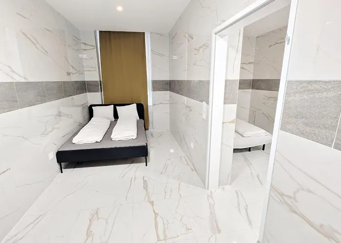 Comfortable In Lanstrasse Area Br4 Apartman Bécs